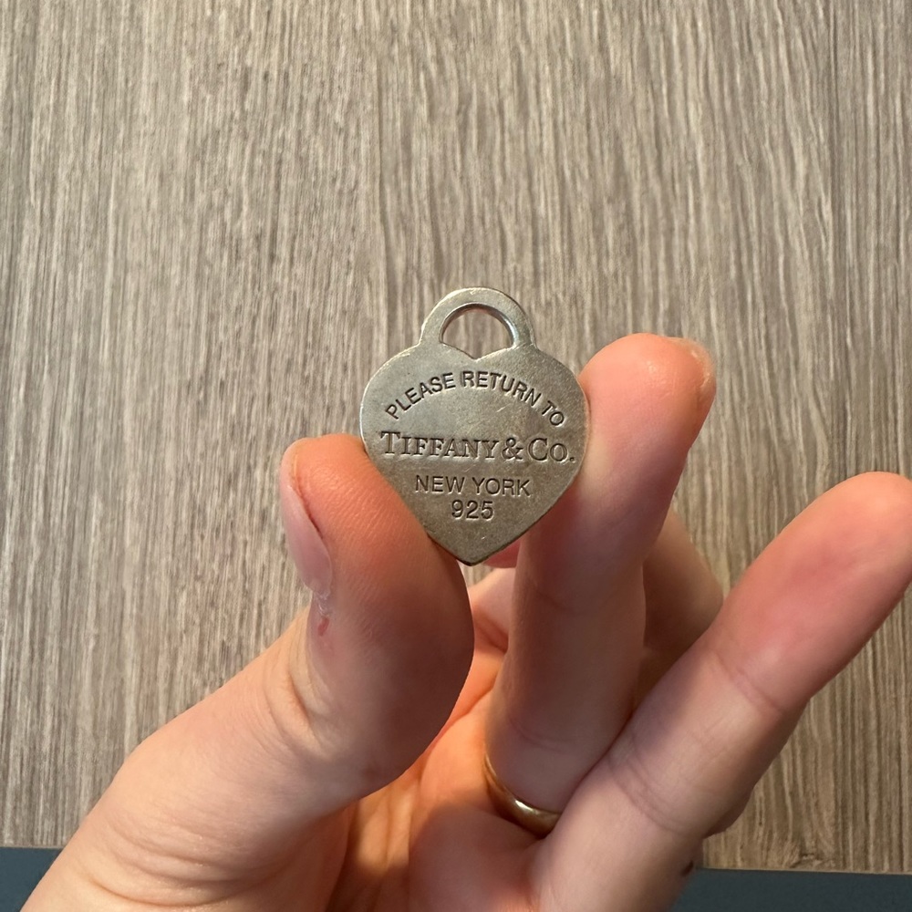 TIFFANY & CO HEART TAG CHARM
